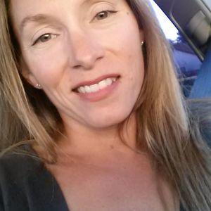 Meet your Posher, Dejah